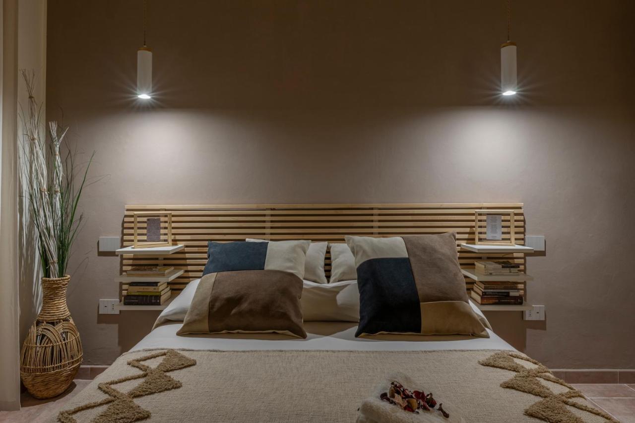The Architect Suite - Canals View Ливорно Экстерьер фото
